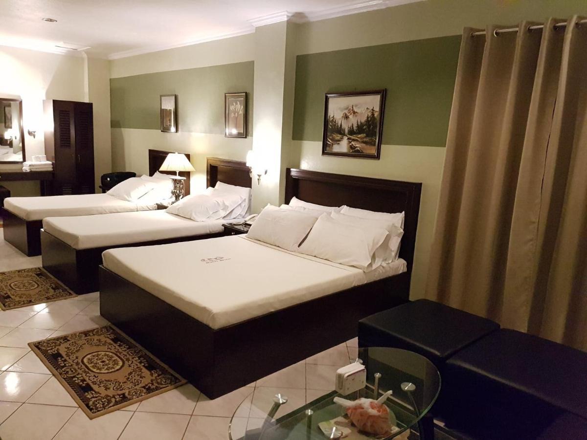 Rolet Hotel Catbalogan Exterior photo